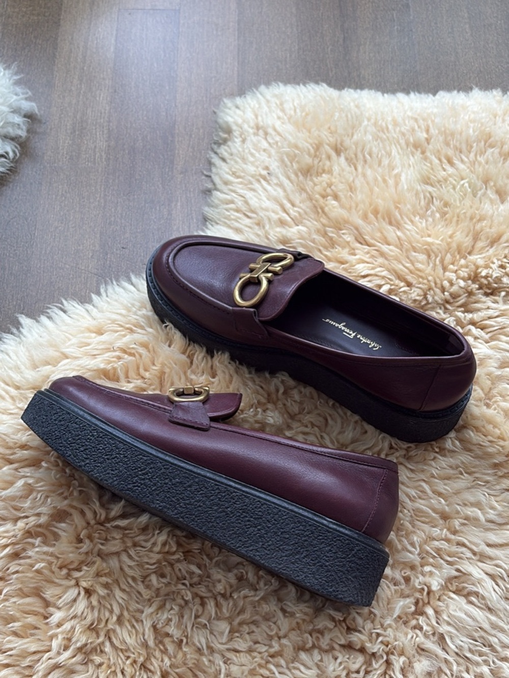 Salvatore Ferragamo Gancini Wine Leather Loafers with Gold Hardware - Picture 2 of 7